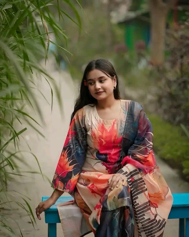 ভাইরাল এই থ্রি-পিস কোড সেট