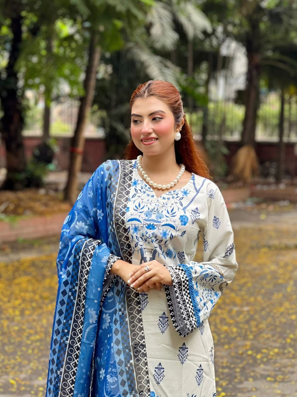 থ্রি-পিস কোড সেটে
